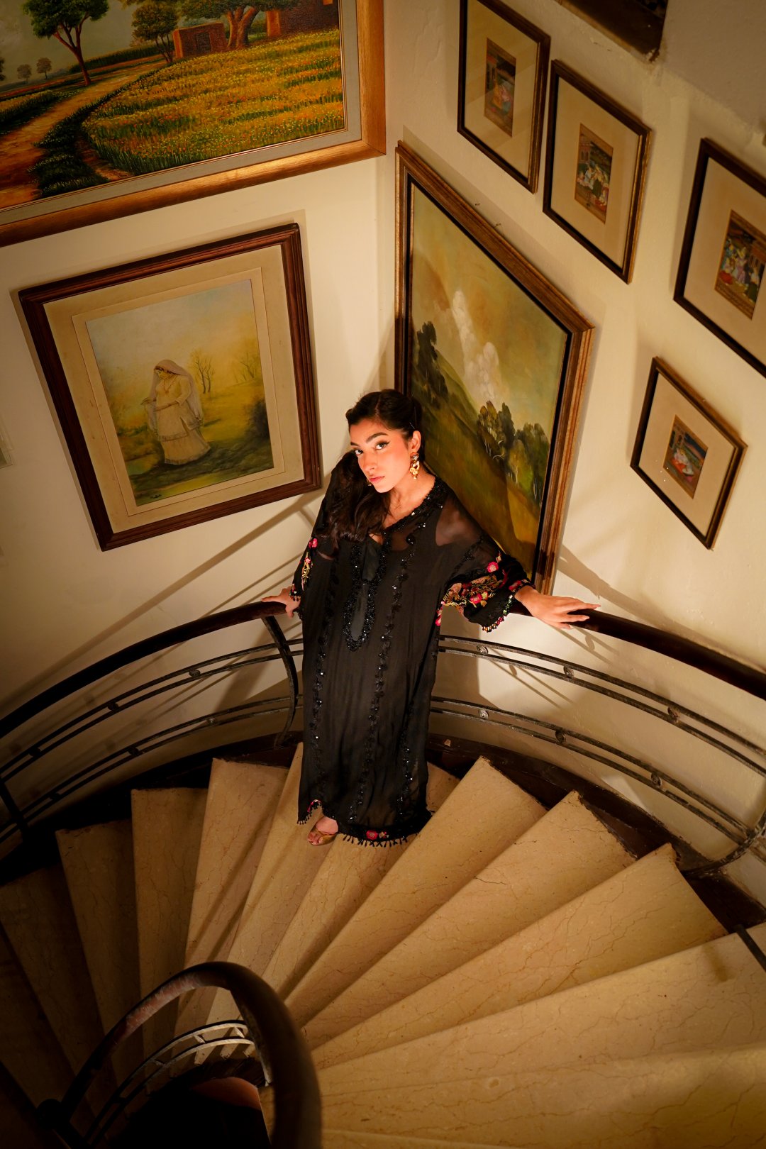 Noir Kaftan
