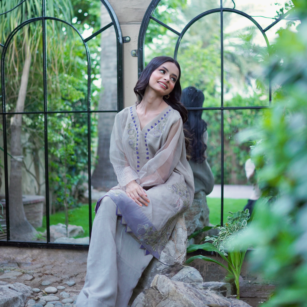 Roohi - Ethereal Organza Kurta Set