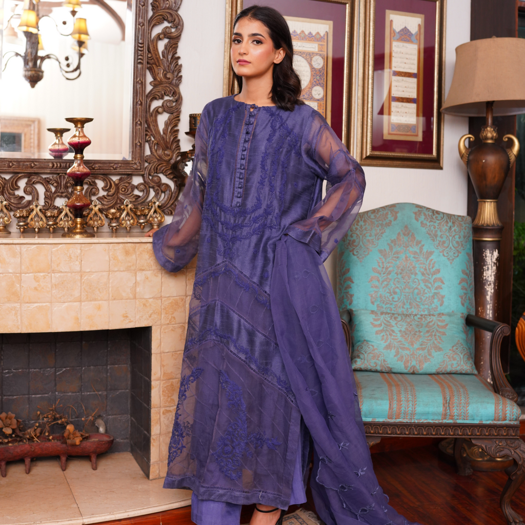 Iris — Embroidered Organza 3-Piece